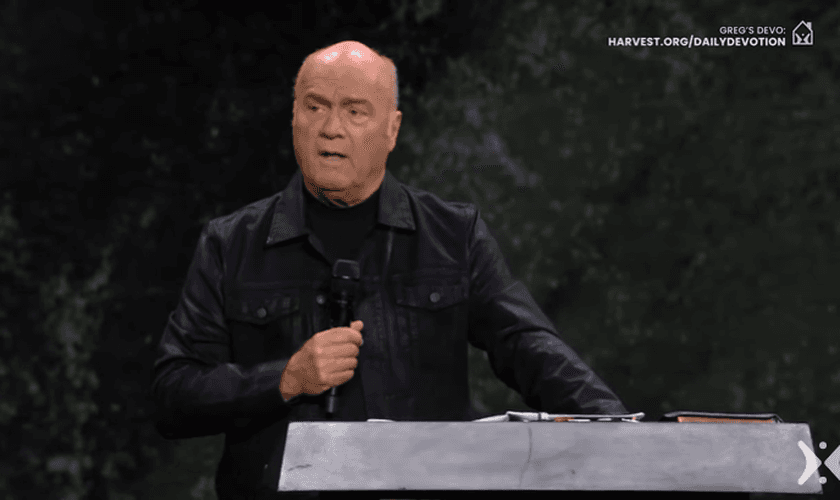 O pastor Greg Laurie ensinou como evitar um divórcio. (Foto: Reprodução/YouTube/Pastor Greg Laurie).