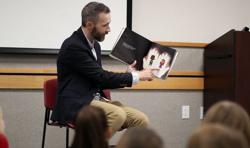 Pastor Dale Partridge. (Foto: Captura de tela/YouTube Relearn)