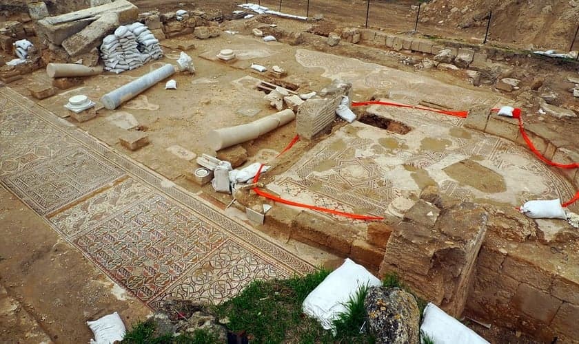 Mosaico Hirbat Midras, ruínas de igrejas em Israel. (Foto: Wikipedia/Creative Commons)