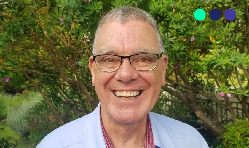 Russ testemunha sobre seu encontro com a fé. (Foto: Reprodução/Eternity News)