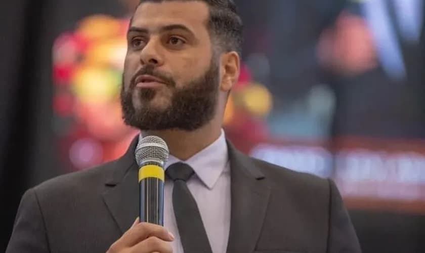 Levi Araújo, de 36 anos, era pastor associado da Igreja Adventista. (Foto: Reprodução/Redes sociais).
