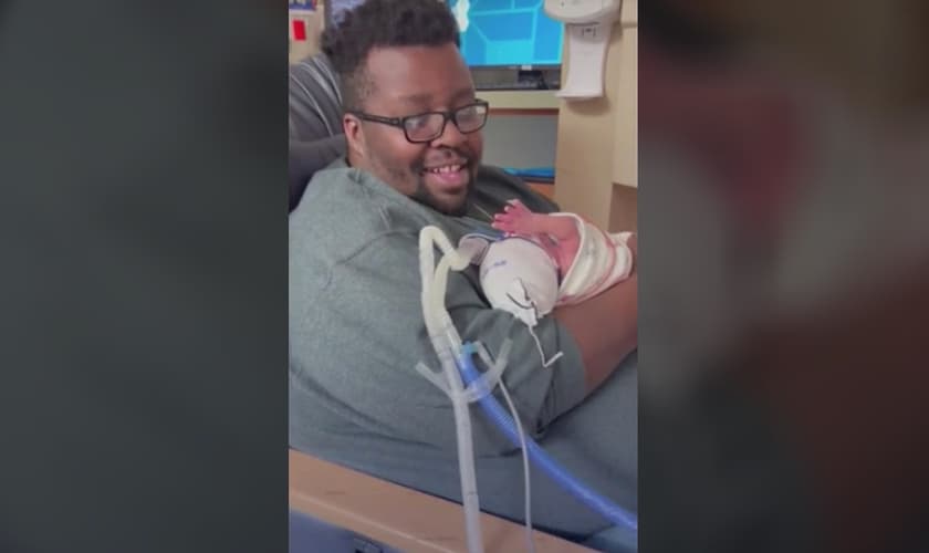 Cena do vídeo que viralizou na internet. (Imagem: Reprodução/Emily Johnson)