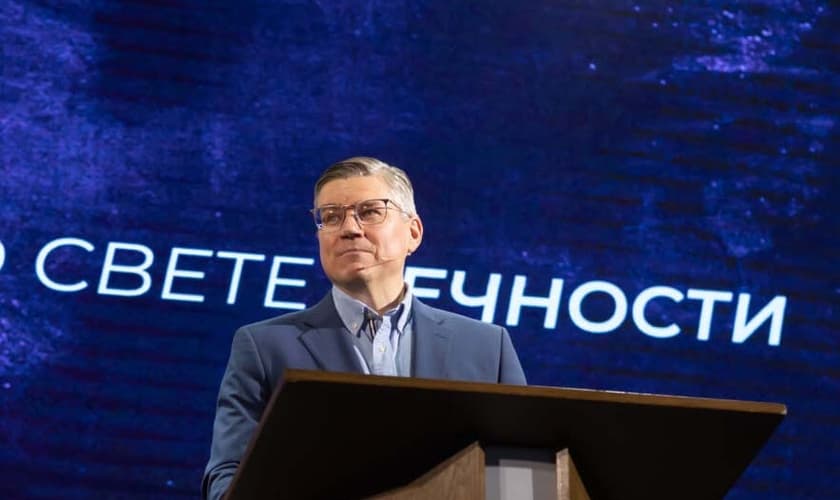 Pastor Evgeny. (Foto: Reprodução/ The Gospel Coalition/Evgeny Bakhmutsky)