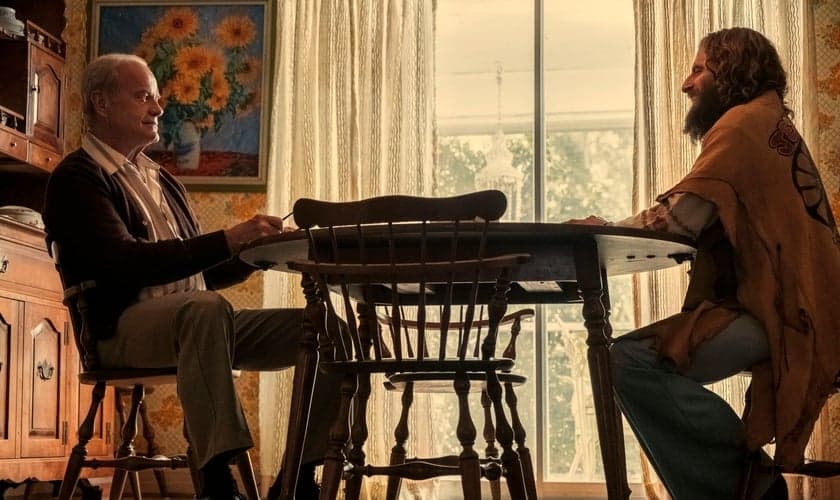 Cena do filme “Jesus Revolution”. (Foto: Dan Anderson/Lionsgate)