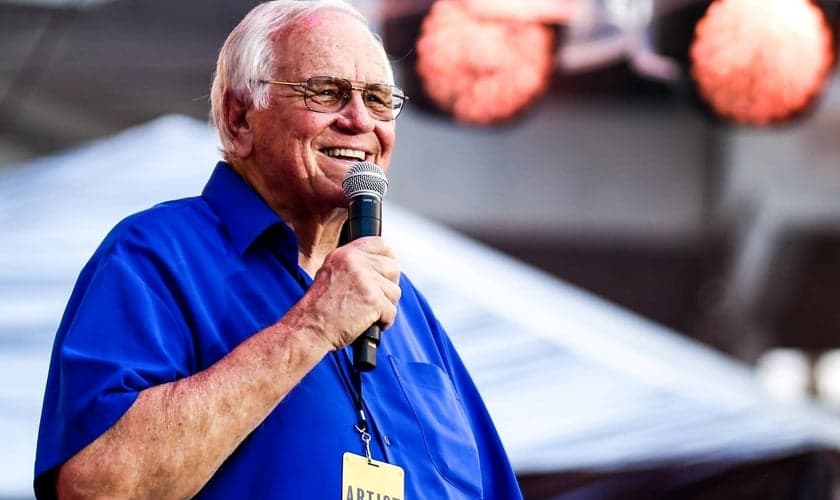 O evangelista Loren Cunningham, de 87 anos, foi diagnosticado com câncer em estágio 4. (Foto: Facebook/YWAM Kona).