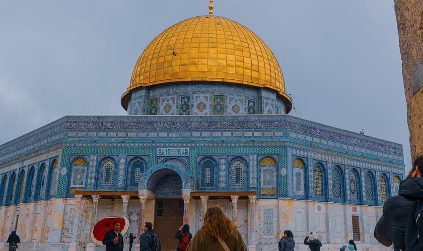 Mais de 400 judeus peregrinaram até o local sagrado para a Festa de Purim. (Foto: Imagem ilustrativa/Unsplash/Mor Shani).