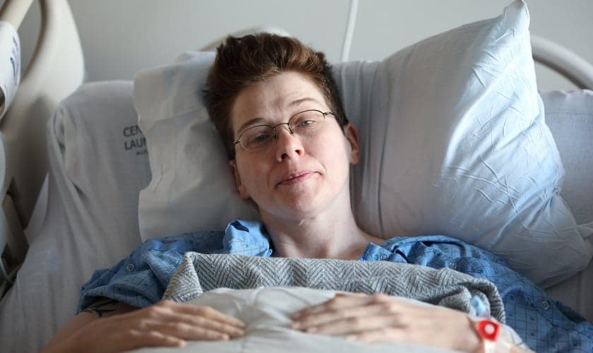 A mulher voltou à vida depois de ter morte cerebral nos EUA. (Foto: Imagem ilustrativa/Unsplash/Alexander Grey).