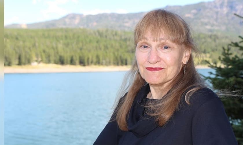 Joy Schroeder, missionária que vive para o reino de Deus. (Foto: Reprodução/Assemblies Of God)