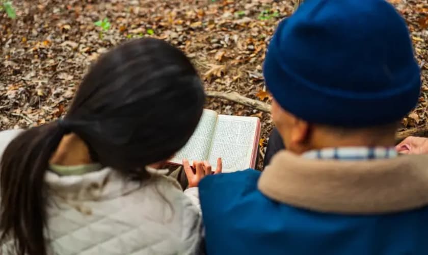 Estratégias de cristãos para se encontrarem em segredo na Coreia do Norte mantém a igreja viva no país. (Foto representativa: Portas Abertas)