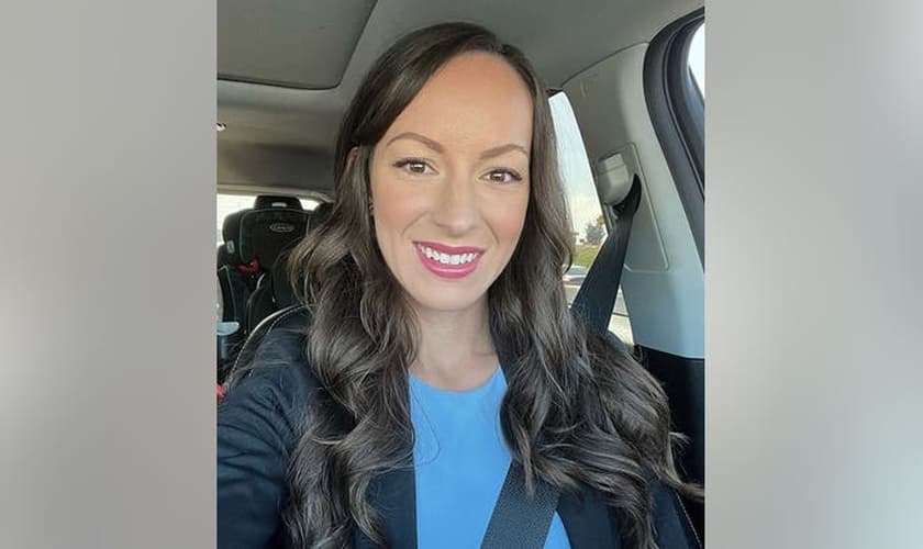 A ex-professora Jessica Tapia está processando o Distrito Escolar Unificado de Jurupa. (Foto: Reprodução/FOX News)