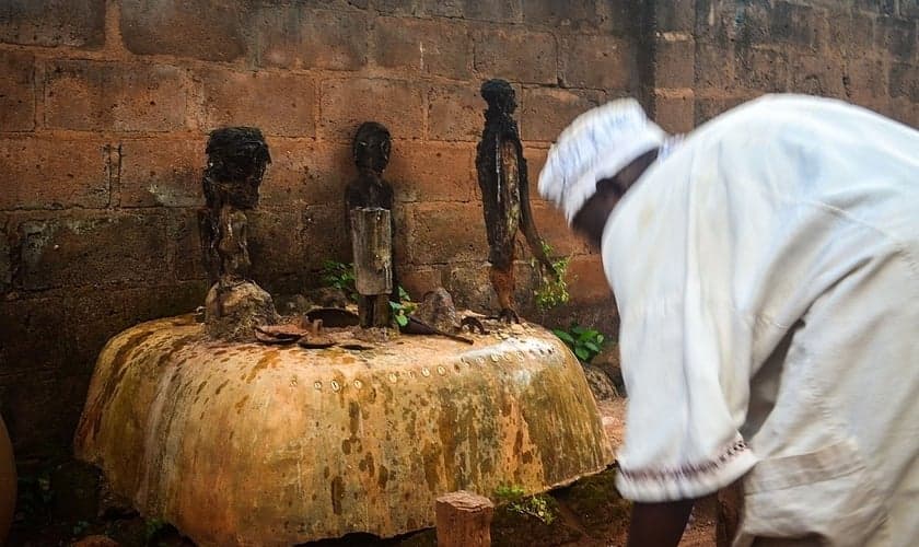 Envolvimento com ocultismo vai contra a palavra de Deus. (Foto representativa: Wikimedia Commons)