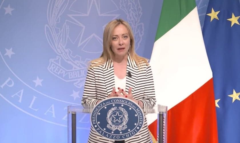 Giorgia Meloni faz pronunciamento sobre liberdade religiosa. (Captura de tela/YouTube/Fratelli d'Italia)