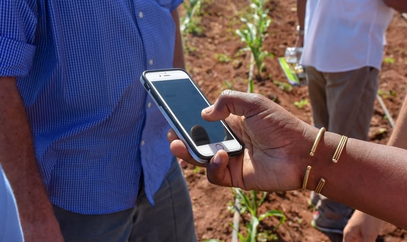 A África é um dos locais onde o acesso à internet é mais restrito. (Foto: Reprodução/Flickr/CIMMYT)
