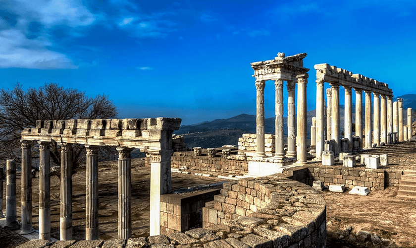 Ruínas de Pérgamo. (Foto: Yandex)