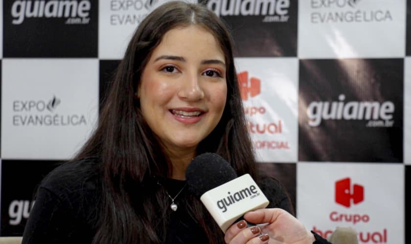 Brenda Danese na Expoevangélica 2023. (Foto: Reprodução/Guiame).