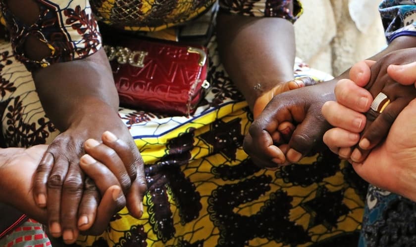 Igreja permanece em oração após ataques de extremistas. (Foto representativa: Portas Abertas)