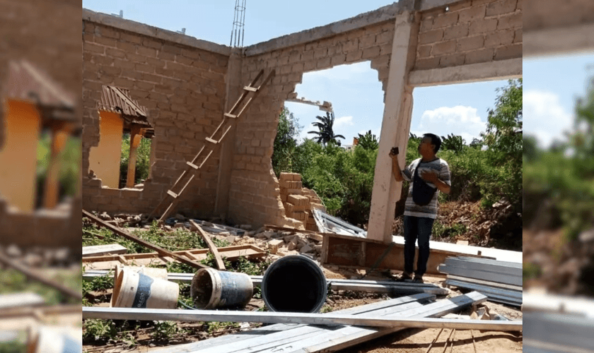Prédio da igreja GUPdI danificado após ataque de muçulmanos extremistas, em 9 de agosto de 2023. (Foto: GUPdI)