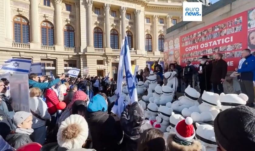 Marcha pelos judeus na França. (Captura de tela: Vídeo Euronews)