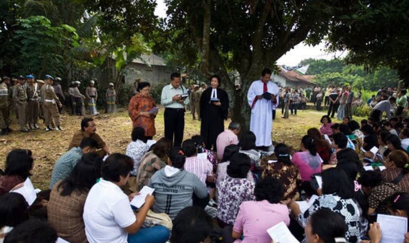 Cristãos na Indonésia. (Foto: Reprodução/ICC)