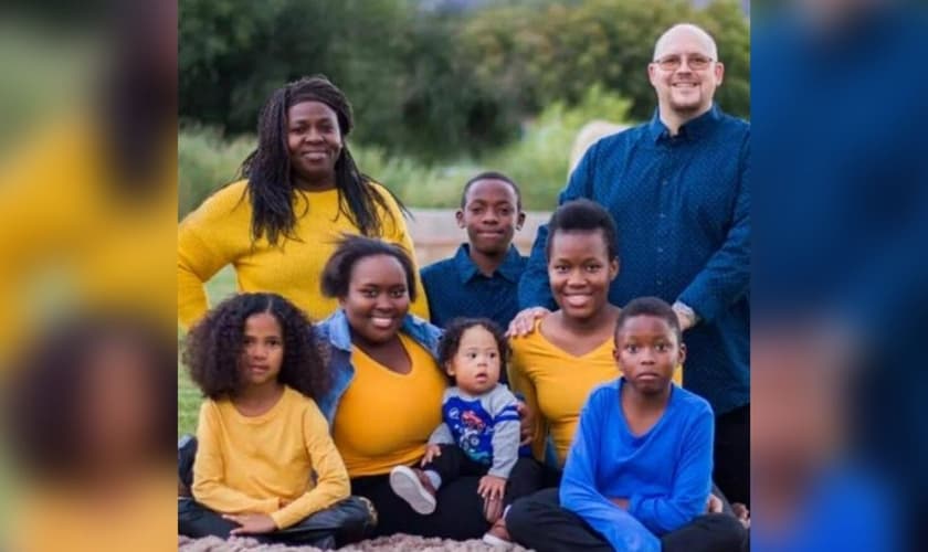 Marsha e sua família. (Foto: Reprodução/Facebook/Marsha Weigum)