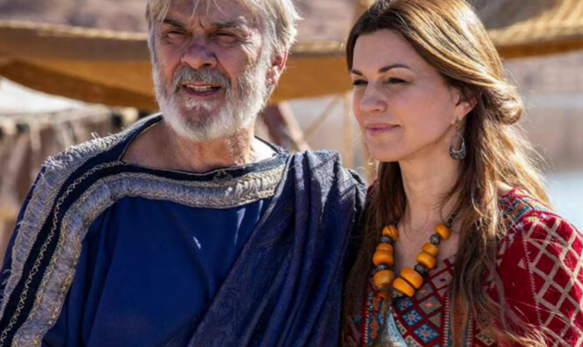 Cena de Abraão e Sara na Novela Gênesis. (Captura de tela/YouTube/Record TV)
