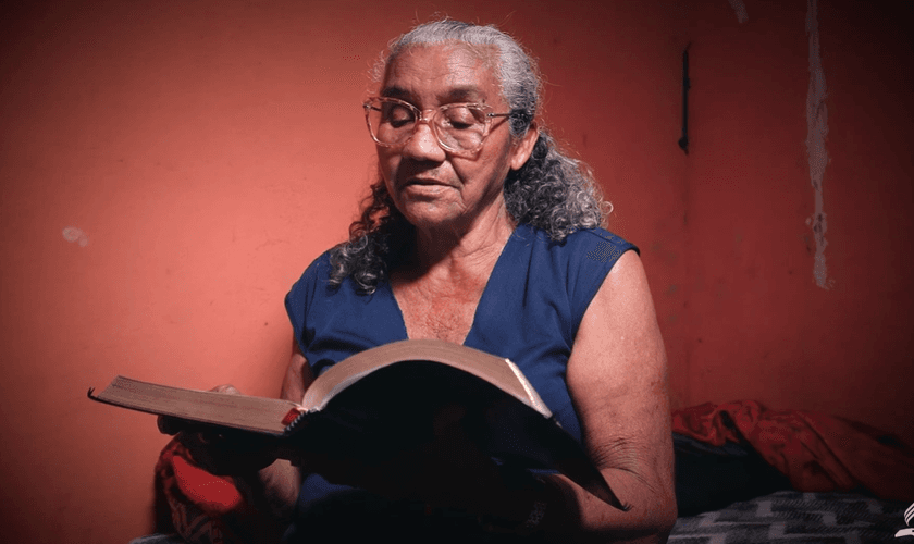 Senhorinha dos Santos. (Foto: Reprodução/YouTube/Adventistas Amazonas Roraima)