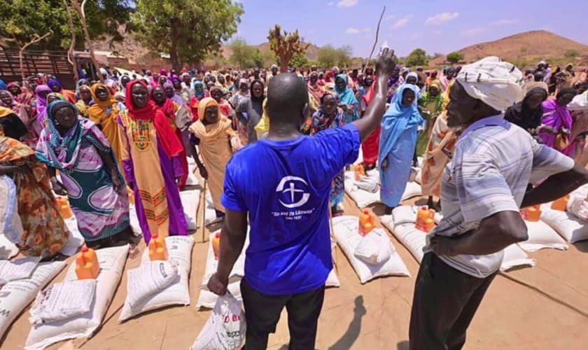 Missionários no Sudão. (Foto: Reprodução/Samaritan’s Purse)