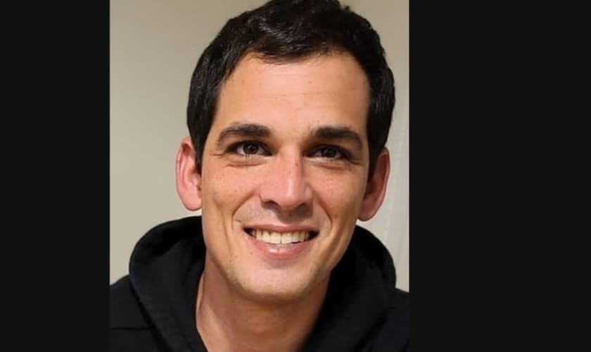 Dolev Yehud, um dos reféns mantido pelo Hamas, cujo corpo foi encontrado e identificado no Kibutz Nir Oz. (Foto: Fórum de Reféns e Famílias Desaparecidas)