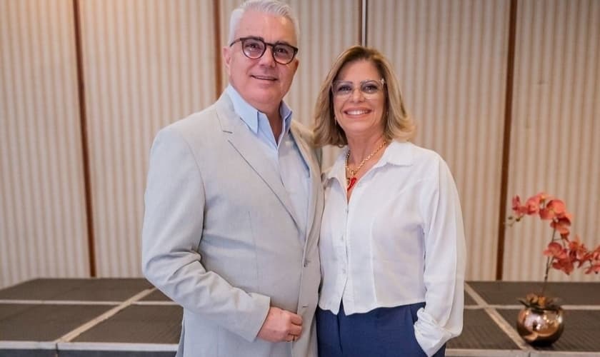 O casal de pastores Valcelí Leite e Néia Leite. (Foto: Arquivo pessoal)