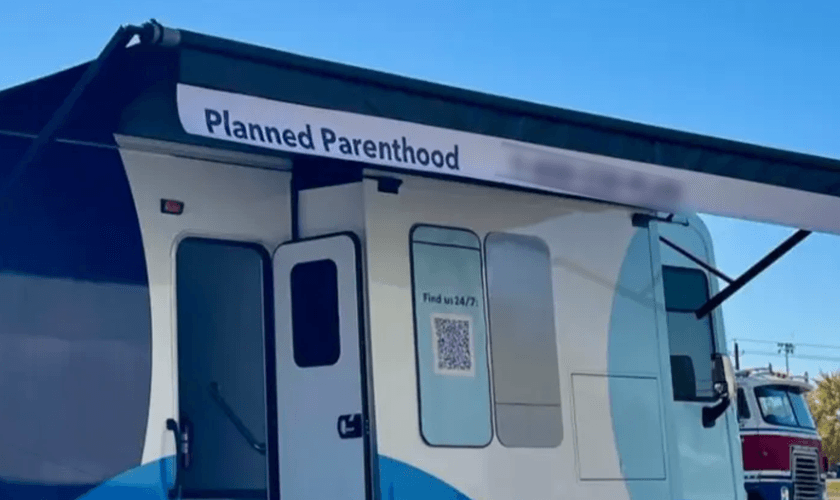 Unidade móvel Planned Parenthood. (Foto: Reprodução/Christian Post)