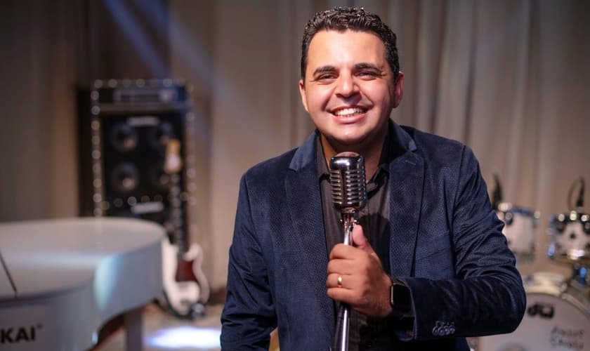 Felipe Farkas foi curado por Deus. (Foto: Facebook/Felipe Farkas).