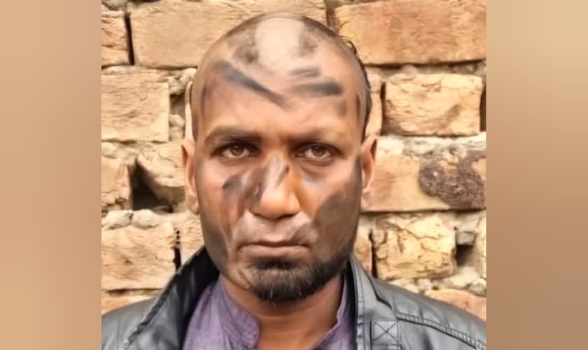 Wasif George, de 34 anos, foi sequestrado e espancado por muçulmanos. (Foto: Morning Star News).