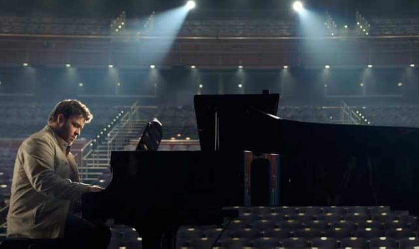 Cena de “Eu Só Posso Imaginar”. (Captura de tela/YouTube/I Can Only Imagine)