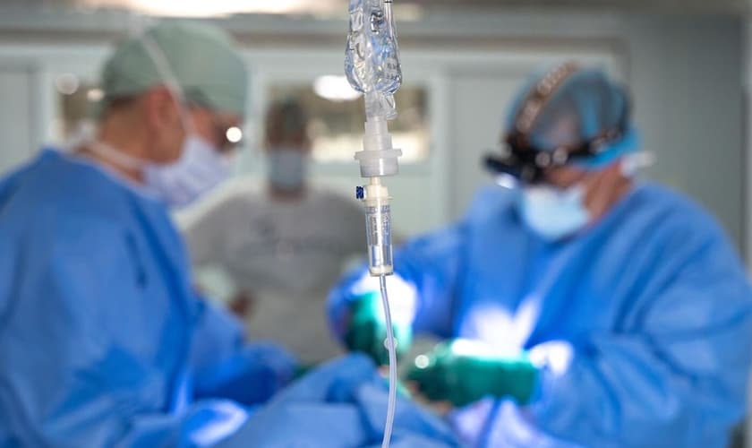 A equipe médica no local. (Foto: Reprodução/Samaritan's Purse)