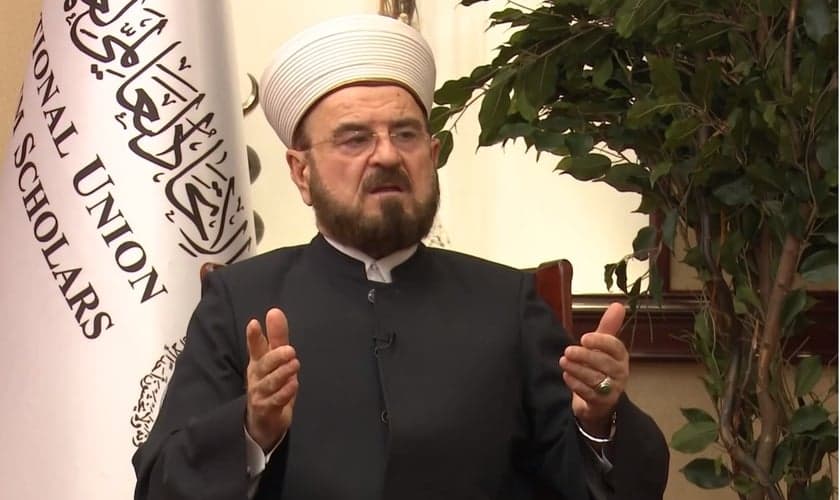 Sheikh Ali Al-Qaradaghi, presidente da União Internacional de Estudiosos Muçulmanos. (Foto: Wikipedia)