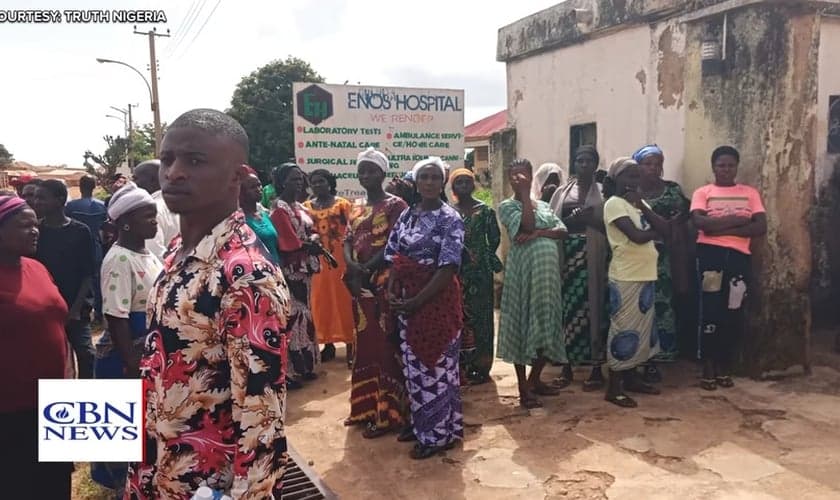 Nigerianos enfrentam nova onda de ataques Fulani. (Captura de tela/YouTube/CBN News)