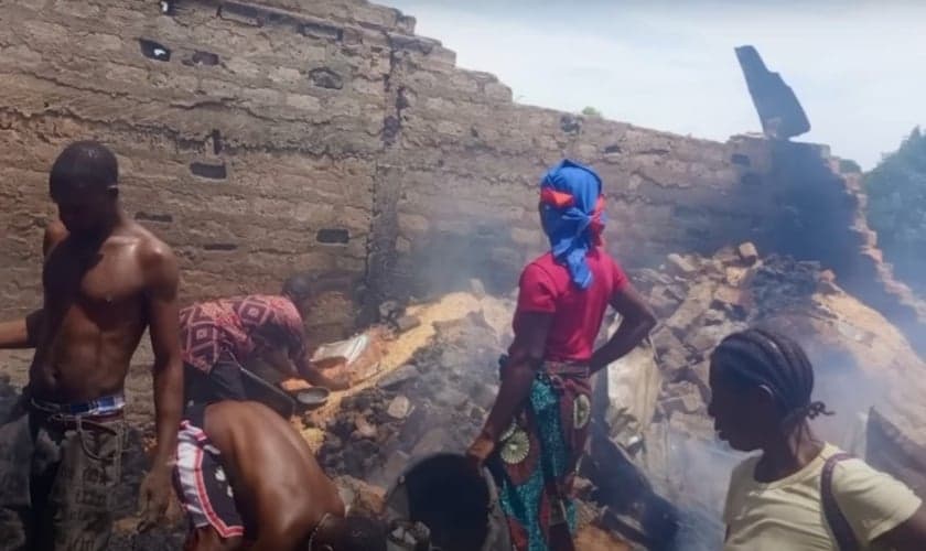 O ataque vitimou 200 pessoas, a maioria cristãos. (Foto: Reprodução/YouTube/CBN News).