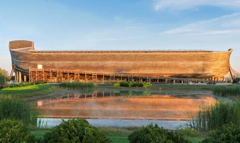 Réplica da Arca de Noé nos Estados Unidos. (Foto: Imagem ilustrativa/Ark of Noah/Divulgação).