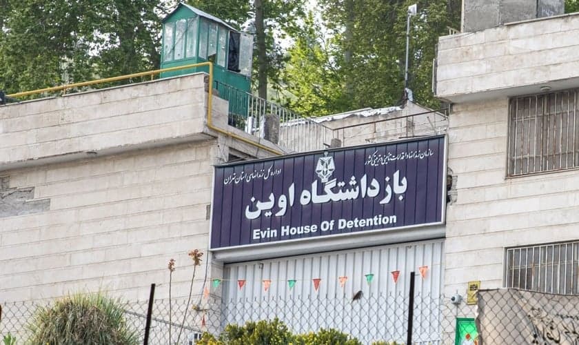 Prisão de Evin, no Irã, uma das mais violentas e que mantém centenas de prisioneiros cristãos. (Foto: Portas Abertas)