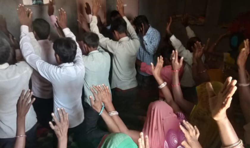 Cristãos perseguidos na Índia. (Foto: Ilustração/Portas Abertas)