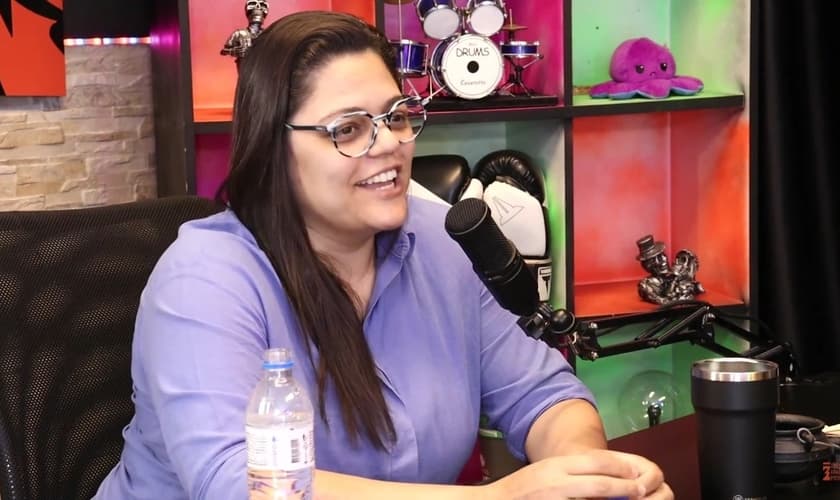 Dayse Paparoto. (Foto: Reprodução/YouTube/Podcast 3 Irmãos).