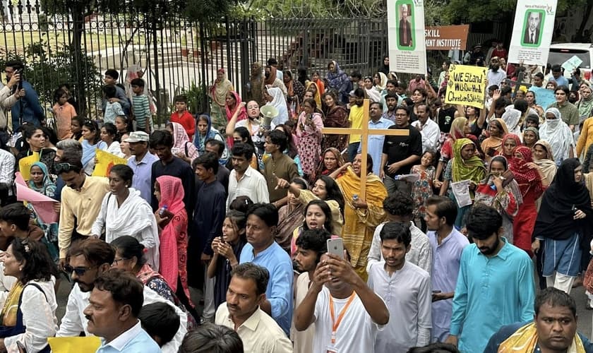 Marcha pelos Direitos das Minorias realizada em Karachi, Paquistão, em 10 de agosto de 2025. (Foto: Facebook/Minority Rights March)