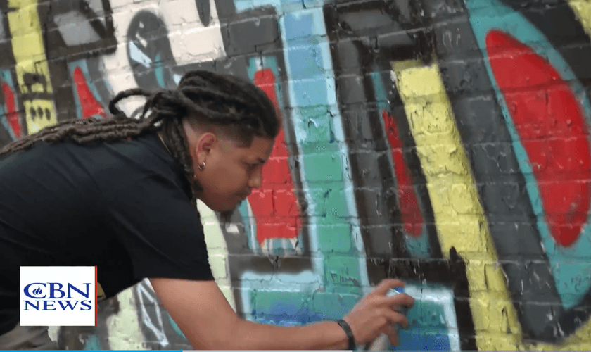 Aric Diaz. (Foto: Reprodução/CBN News)