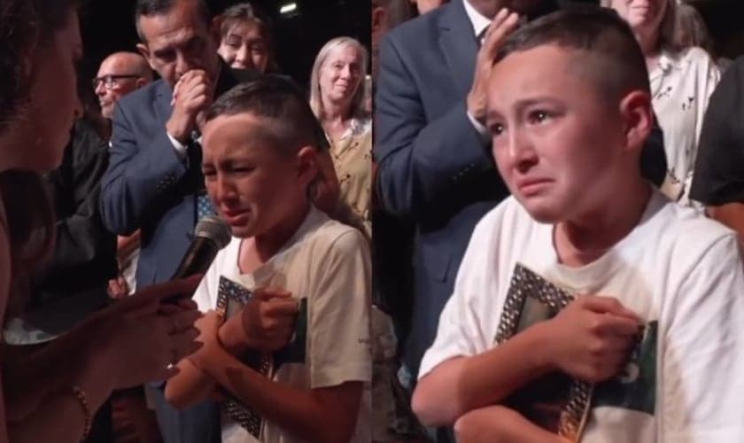 O menino emocionou a congregação da 5F Church ao pedir oração pela mãe. (Foto: Reprodução/Instagram/Five-Fold Church).