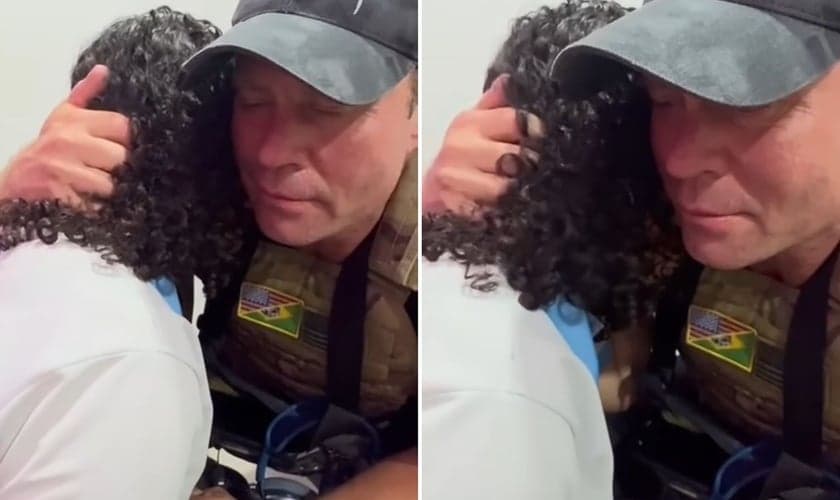 Tim Ballard e a jovem. (Foto: Reprodução/Instagram/Tim Ballard)