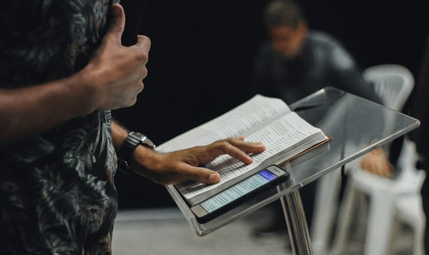 UBS destaca alta na demanda digital e reforça seu compromisso com o acesso às Escrituras. (Foto ilustrativa: Pexels)