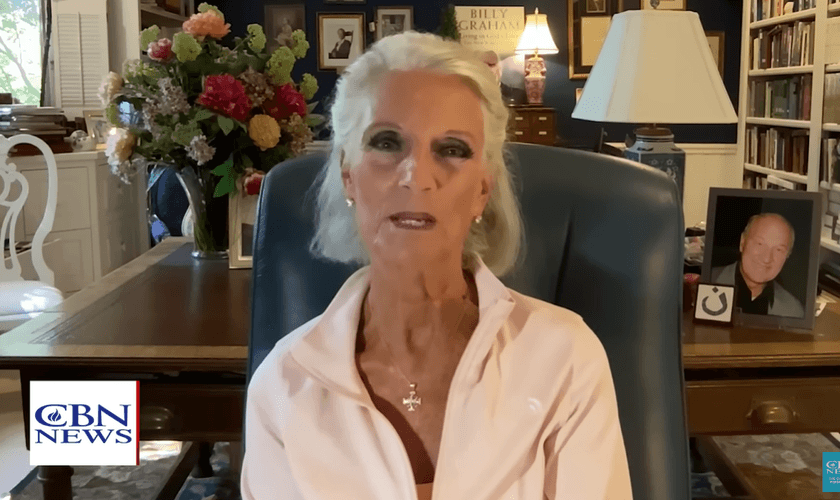 Anne Graham Lotz. (Foto: Reprodução/YouTube/CBN News)