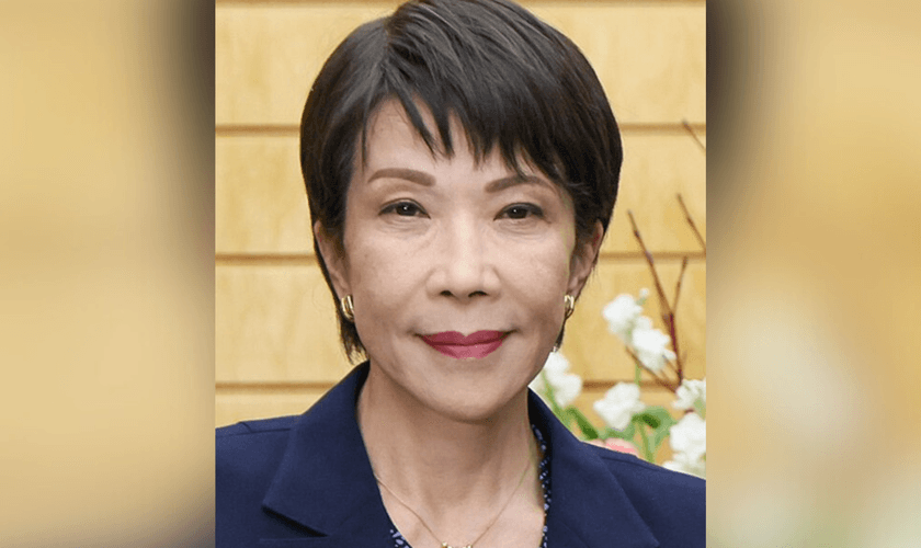 Sanae Takaichi torna-se a primeira mulher a assumir o cargo de primeira-ministra do Japão. (Foto: Wikiwand)