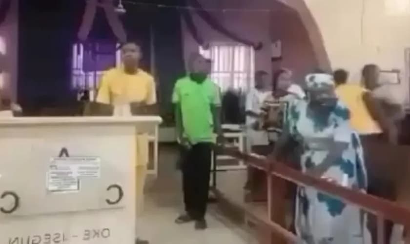 Os membros da Igreja Apostólica de Cristo foram resgatados. (Foto: Instagram/Lindaikejiblog).