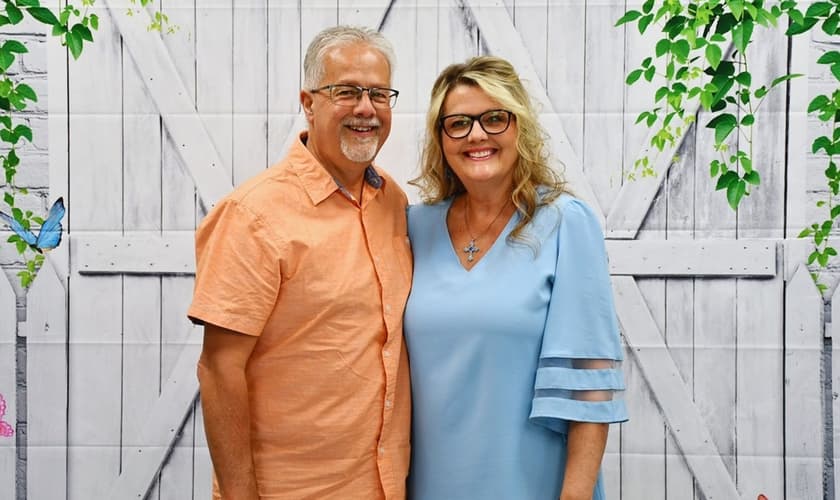 Tammy Oliver e Brent Oliver. (Foto: Reprodução/AG News)